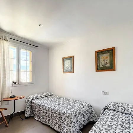 Apartamento Carme 3 *